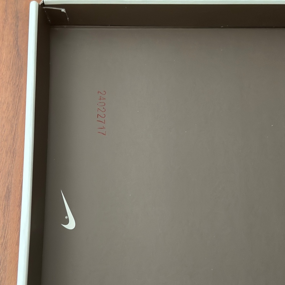 Travis Scott X Jordan 1 WMNS Low-Top Sneakers sz 5 - Picture 15 of 16